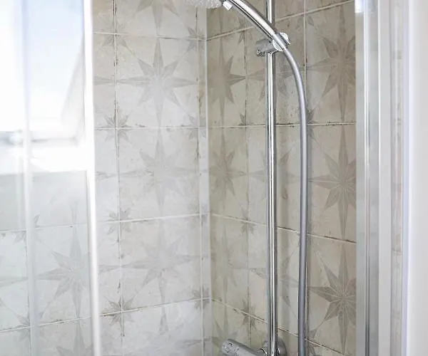 Bright & Beautiful Flat In Bristol! Μπρίστολ